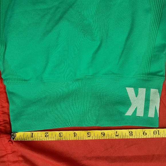 PINK Victoria's Secret Green Leggings Stretchy Form-Fitting - Picture 4 of 15